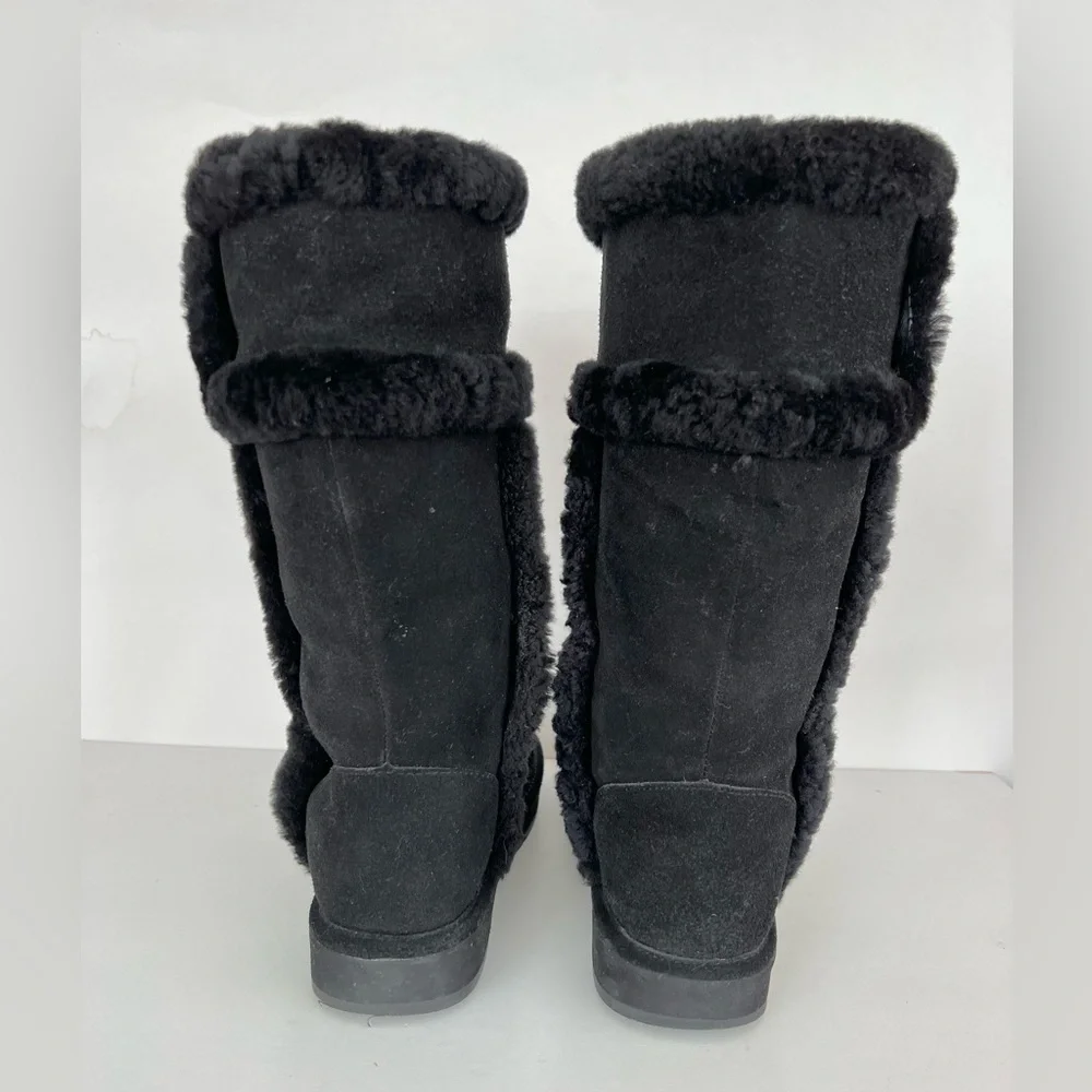 Michael Kors Sheep Lined Suede Leather Tall Winter Snow Boots in Black, size 6